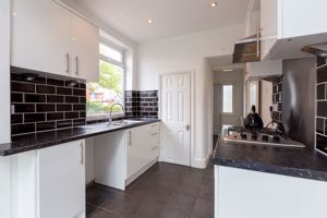 Kitchen- click for photo gallery